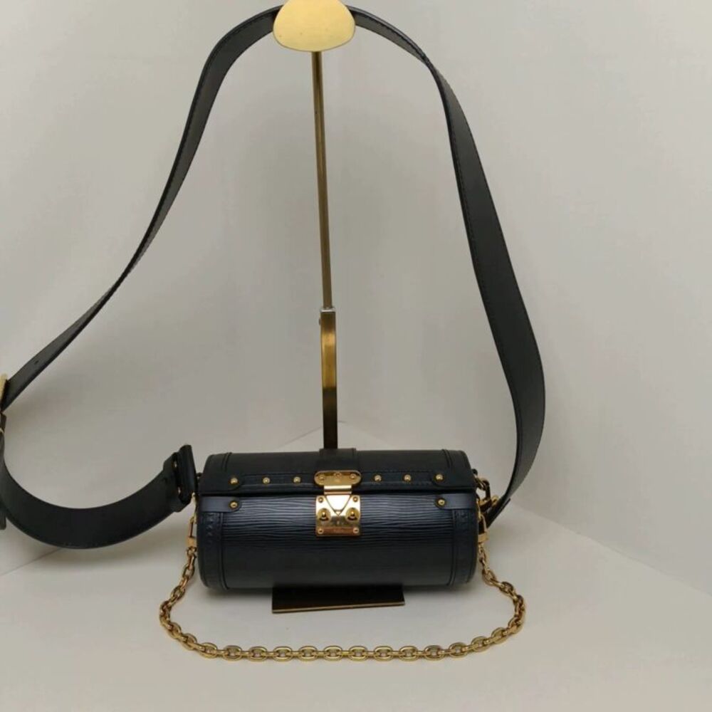 Louis Vuitton Women Pre-Loved Bag Very Good Condition